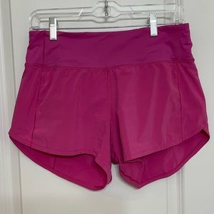 Lululemon pink shorts 4” US 6